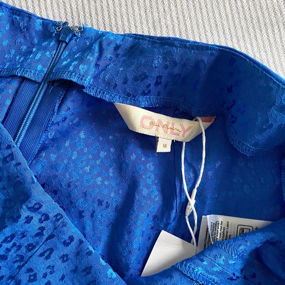 Only Satin Jacquard Mini Skirt in Bright Blue - Picture 15 of 15